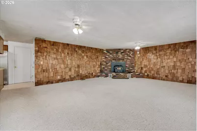 13735 SE Rhone St, Portland, OR 97236 - Photo 17