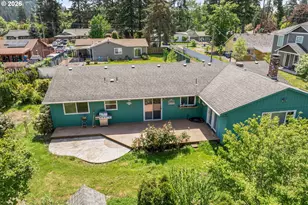 13735 SE Rhone St, Portland, OR 97236 - Photo 3