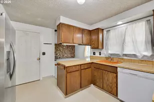13735 SE Rhone St, Portland, OR 97236 - Photo 13