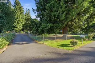 4616 SE Hull Ave, Milwaukie, OR 97267 - Photo 3
