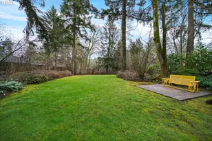 17738 Kelok Rd, Lake Oswego, OR 97034 - Photo 35