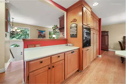 17738 Kelok Rd, Lake Oswego, OR 97034 - Photo 11