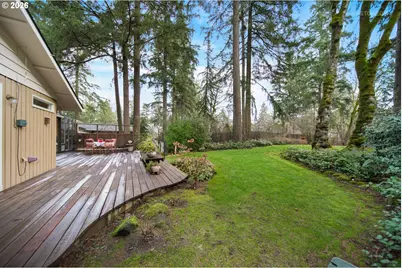 17738 Kelok Rd, Lake Oswego, OR 97034 - Photo 41