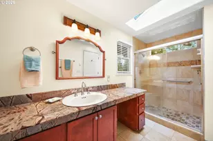 17738 Kelok Rd, Lake Oswego, OR 97034 - Photo 15