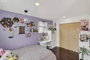 11610 N Island Cove Ln, Portland, OR 97217 - Photo 29