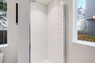 77 NE 58th Ave, Portland, OR 97213 - Photo 17