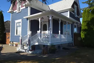 2206 Marion St, North Bend, OR 97459 - Photo 5