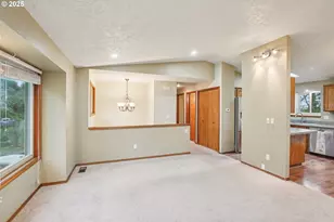 1334 NE 155th Ave, Portland, OR 97230 - Photo 5