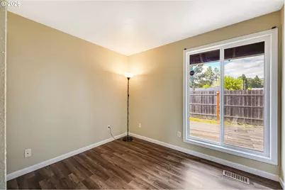 20350 SW York St, Beaverton, OR 97003 - Photo 13