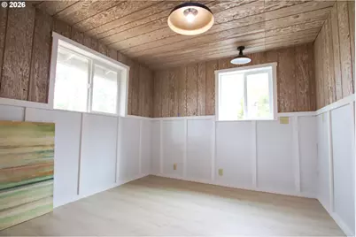 88539 5th Ave, Florence, OR 97439 - Photo 17