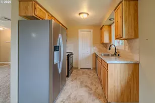 1720 NW 103rd St, Vancouver, WA 98685 - Photo 11