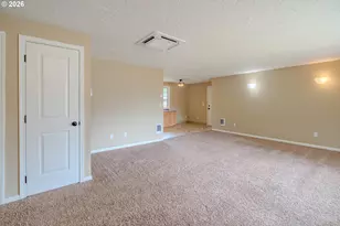1720 NW 103rd St, Vancouver, WA 98685 - Photo 5