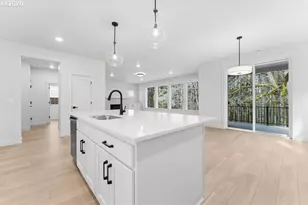 867 Butte Dr, Forest Grove, OR 97116 - Photo 3