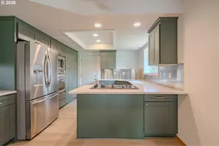 1530 NE Marine Dr, Portland, OR 97211 - Photo 23