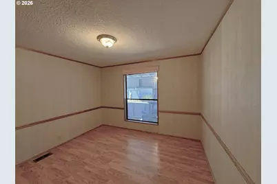 98609 Camellia Dr, Brookings, OR 97415 - Photo 25