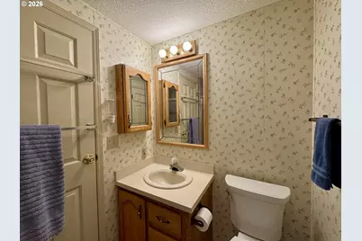98609 Camellia Dr, Brookings, OR 97415 - Photo 27