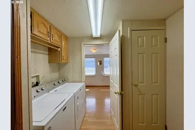 98609 Camellia Dr, Brookings, OR 97415 - Photo 29