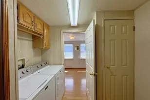 98609 Camellia Dr, Brookings, OR 97415 - Photo 29