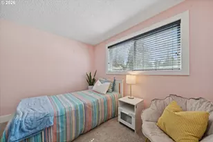 12221 SW Taylor Ct, Portland, OR 97225 - Photo 25