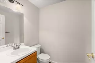 7082 SE Lois St, Hillsboro, OR 97123 - Photo 31