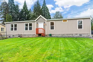 52 Veys Dr, Kelso, WA 98626 - Photo 3