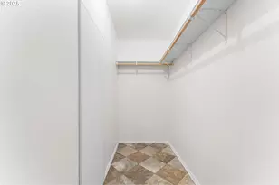 52 Veys Dr, Kelso, WA 98626 - Photo 27