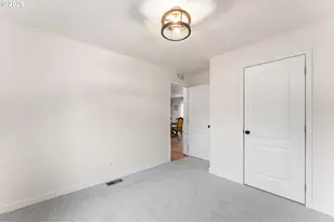 52 Veys Dr, Kelso, WA 98626 - Photo 35