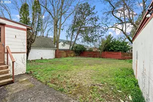 3525 NE 75th Ave, Portland, OR 97213 - Photo 35