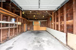 3525 NE 75th Ave, Portland, OR 97213 - Photo 41