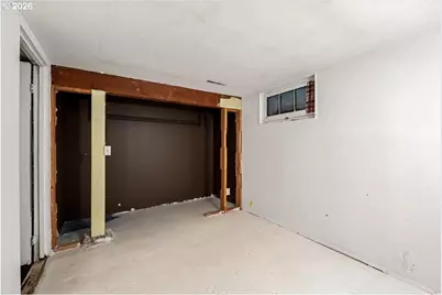 3525 NE 75th Ave, Portland, OR 97213 - Photo 29