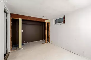 3525 NE 75th Ave, Portland, OR 97213 - Photo 29