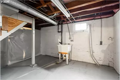 3525 NE 75th Ave, Portland, OR 97213 - Photo 27