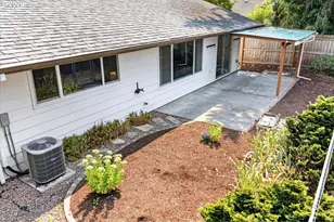 16760 SW 124th Ave, King City, OR 97224 - Photo 37