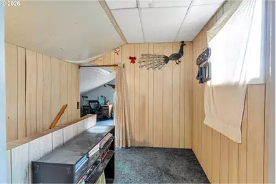 8906 N Willamette Blvd, Portland, OR 97203 - Photo 21