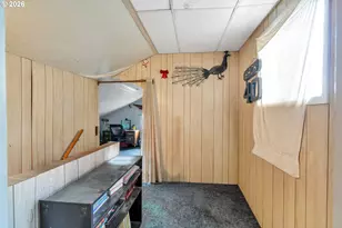 8906 N Willamette Blvd, Portland, OR 97203 - Photo 21