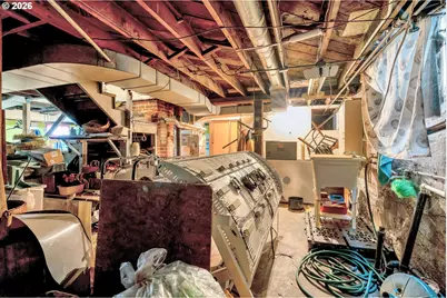 8906 N Willamette Blvd, Portland, OR 97203 - Photo 31