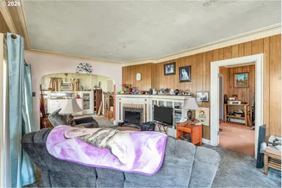 8906 N Willamette Blvd, Portland, OR 97203 - Photo 5