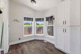 1000 S McKern Ct, Newberg, OR 97132 - Photo 11