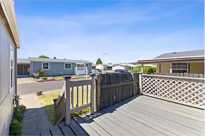 1000 S McKern Ct #13, Newberg, OR 97132 - Photo 35