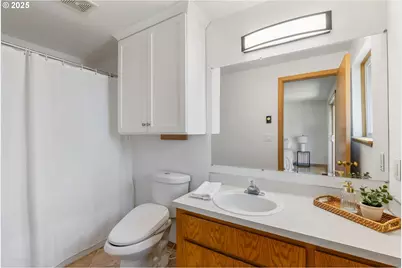 3196 Midway Rd, Hood River, OR 97031 - Photo 27