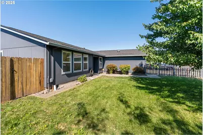 3196 Midway Rd, Hood River, OR 97031 - Photo 37