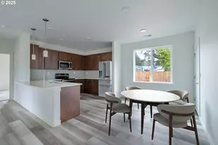 15 SW Johnson St, Depoe Bay, OR 97341 - Photo 11