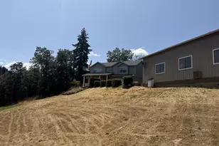 4447 Melrose Rd, Roseburg, OR 97471 - Photo 41