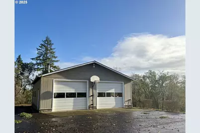 4447 Melrose Rd, Roseburg, OR 97471 - Photo 13