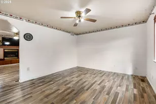 811 NE 2nd St, Winlock, WA 98596 - Photo 17