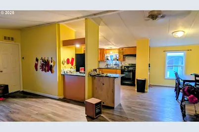 2500 NE 201st Ave #26, Fairview, OR 97024 - Photo 3