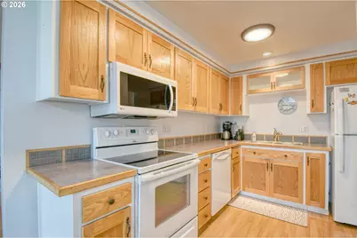 329 W Garfield St, Athena, OR 97813 - Photo 17