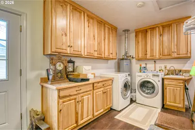 329 W Garfield St, Athena, OR 97813 - Photo 35
