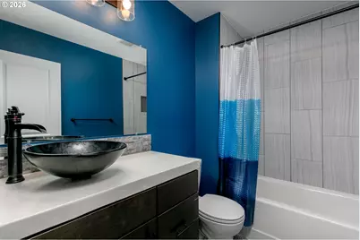804 W 10th St, The Dalles, OR 97058 - Photo 15