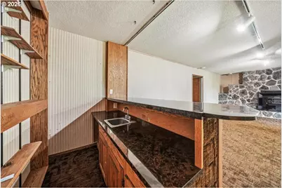 32198 Harris Dr, Cottage Grove, OR 97424 - Photo 7
